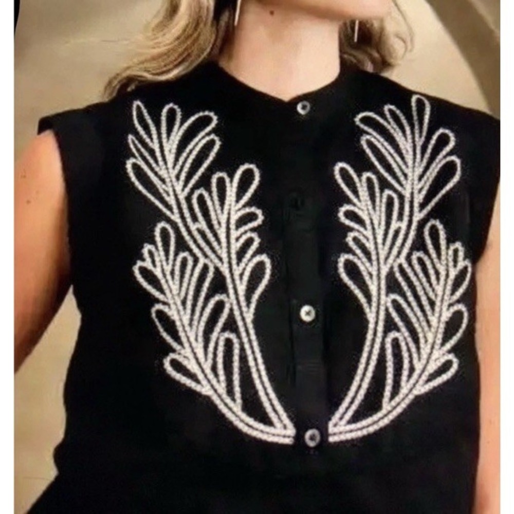Banana Republic Woman S‎ Black Linen Blend Blouse Embroidered Sleeveless Western